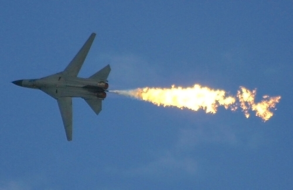 F-111 doing a "Dump and Burn", Ipswich area, c.2007