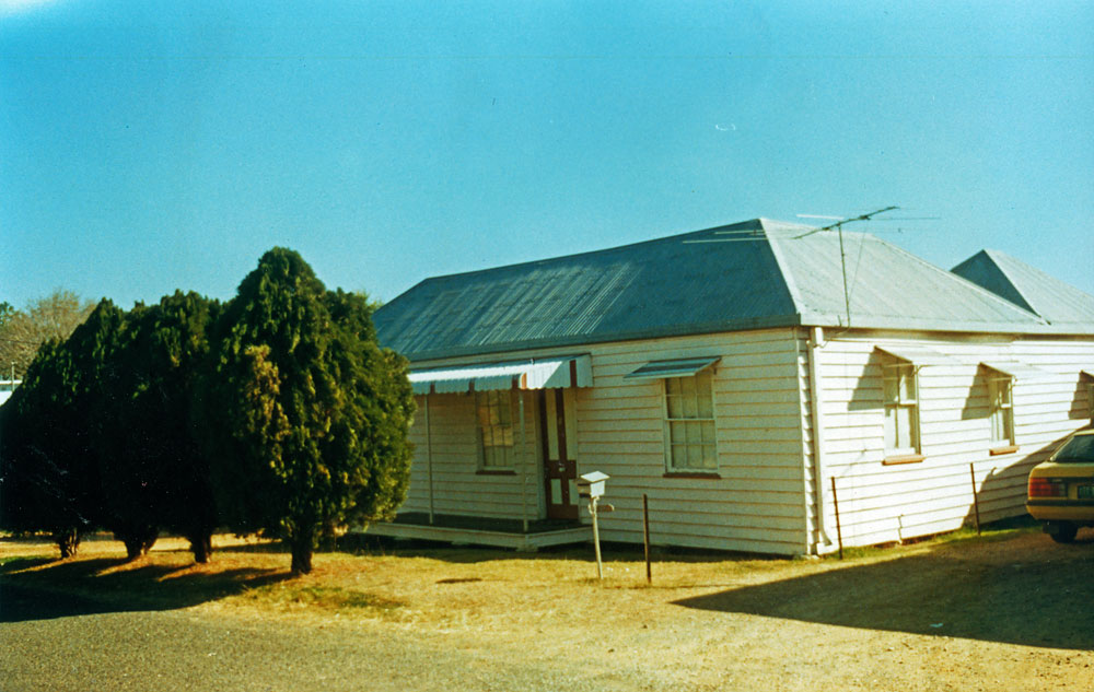 Menzies Lane, No. 1, Eastern Heights, Ipswich, 1991