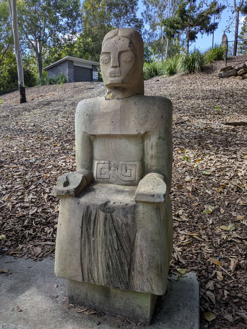 King and Queen, by Tran Hoang Co, Bob Gamble Park, Ipswich, installed 2011