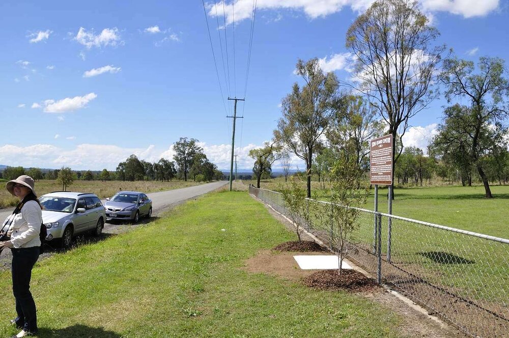 Stone Quarry Cemetery front fence, Jeebropilly, 2010