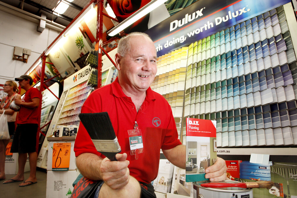 Bunnings DIY team member Andrew Young encourages people to attend the free DIY workshops on offer at Bunnings Warehouse Booval, Ipswich, 2nd January 2011