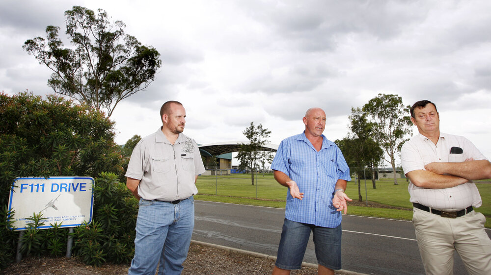 Deseal Reseal group members Terry Harrison, president Geoff Curl and Max Chambers fight for better compensation, Ipswich, 5th January 2011