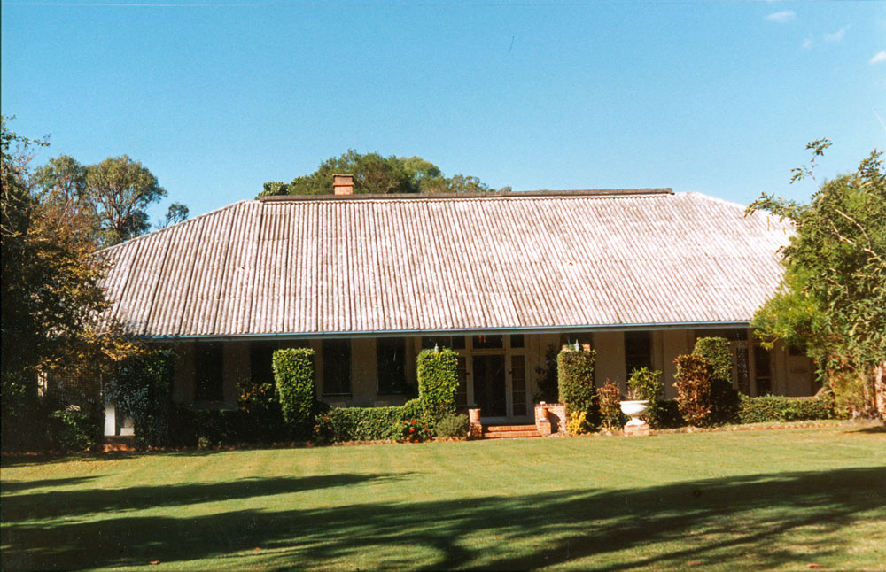 Morris family home, 17 River Road, Redbank, Ipswich, 1991