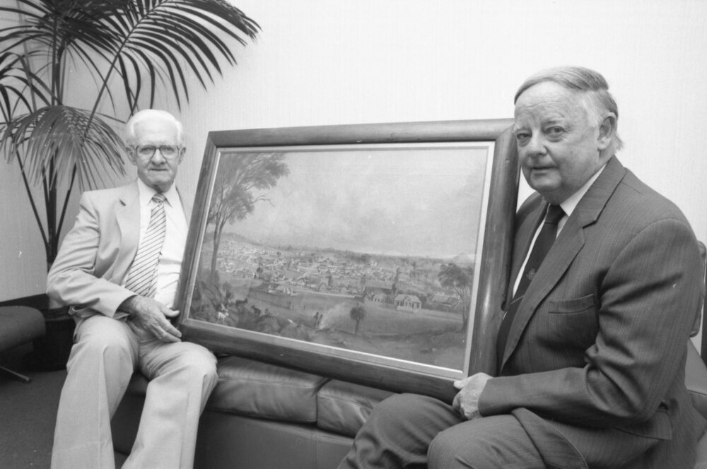 Mayor Des Freeman accepts "View of Ipswich from Limestone Hill", c.1861, by artist William Francis Emery, from Les Thomas, Ipswich, Thursday 20th March 1986