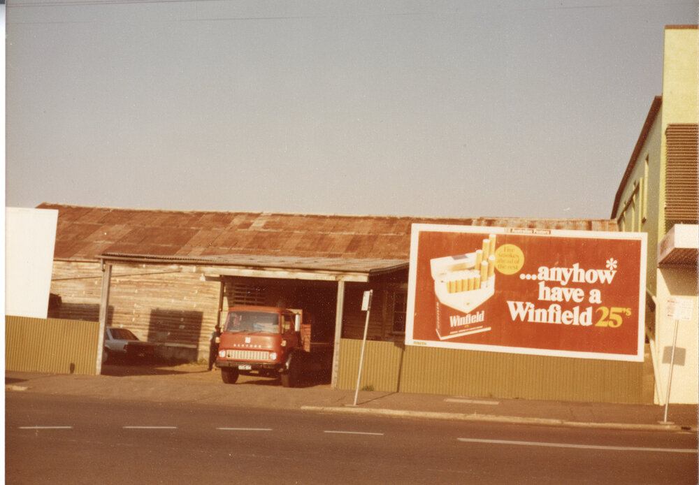 Exterior photograph of Risson's Produce