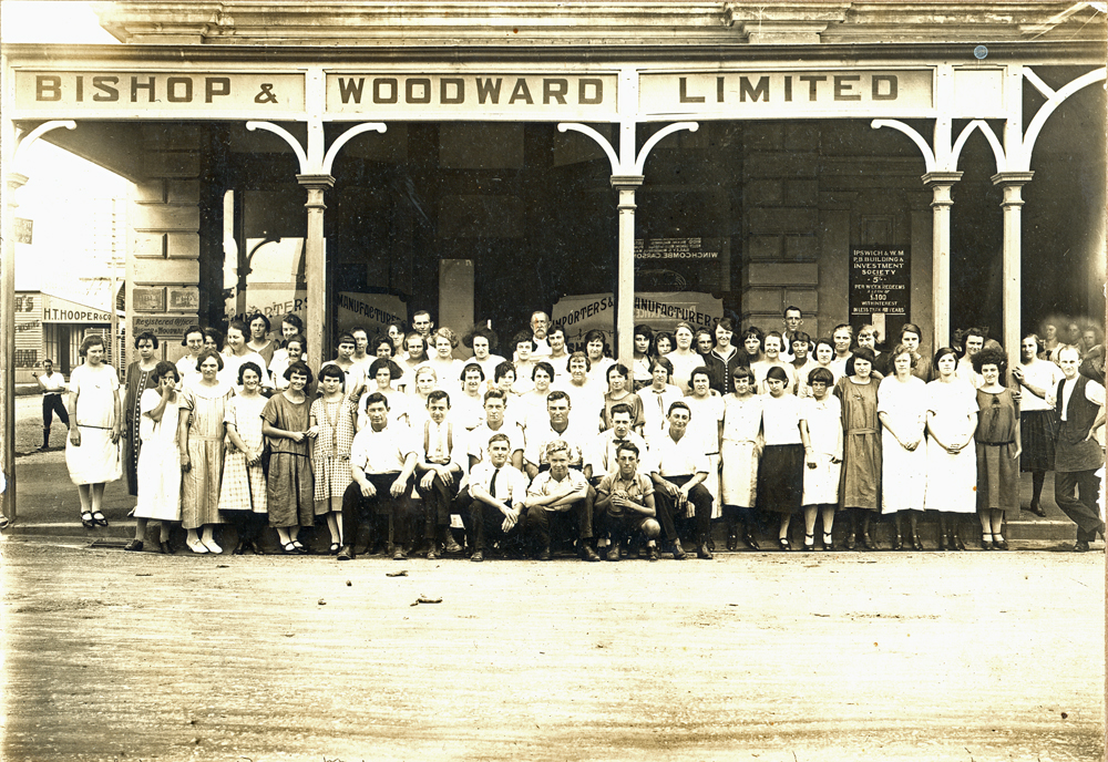 Staff in front of the Bishop &amp; Woodward Limited building, Ipswich, 1924