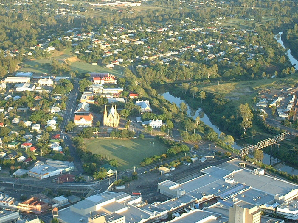 Ipswich CBD aerial photograph taken from a hot air balloon, ca.2002
