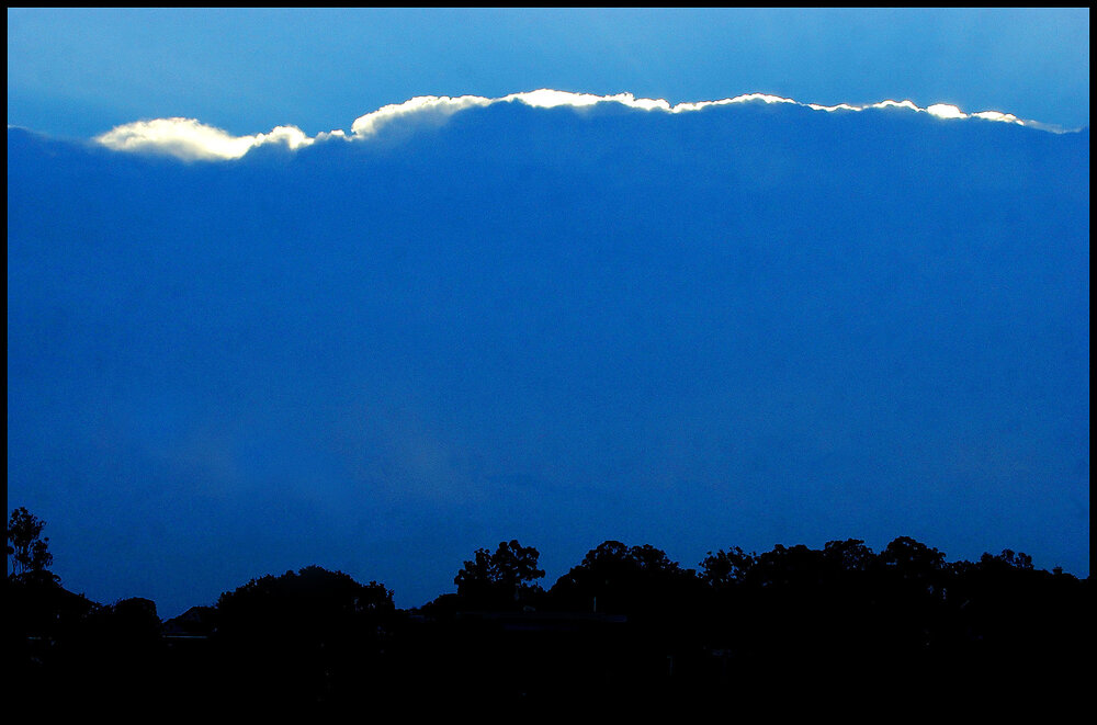 Storm brewing over West Ipswich, Ipswich, 7 February 2005 