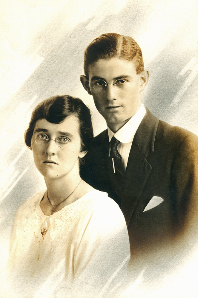 Siblings, Edith and Cecil Daniel Shuttlewood, Ipswich,  c.1925