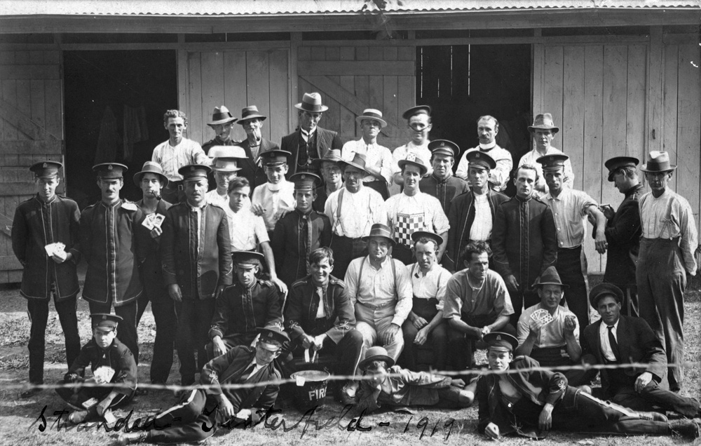 Ipswich City Vice-Regal Band in quarantine at Tenterfield Showground, 1919