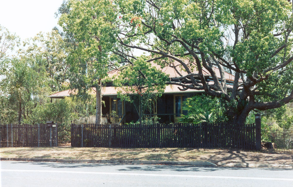 Holdsworth Road, No 2, North Ipswich, 1991