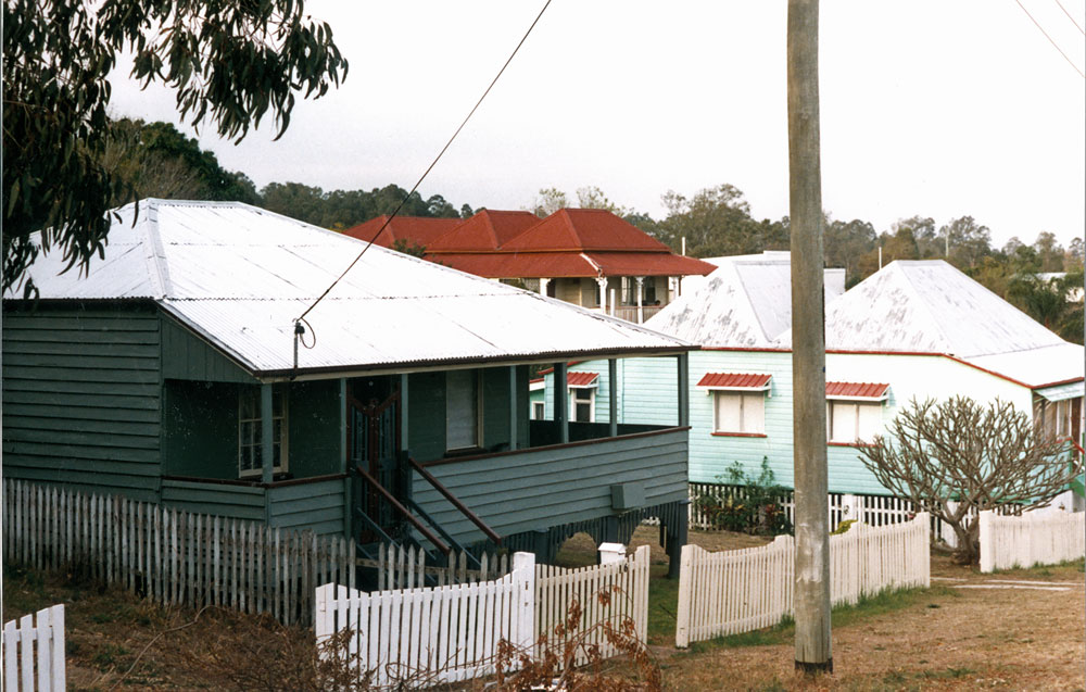 Ferguson Street, Nos 16, 18 and 20, North Ipswich, 1991