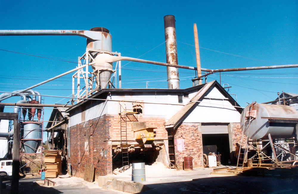 Hancock Brothers' Sawmill, sawdust handling facility, 1 Lamington Parade, North Ipswich, 1991