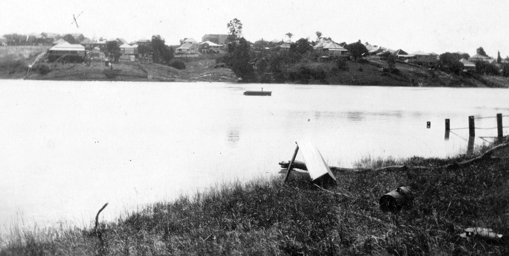 Bremer River in flood looking towards North Ipswich, 1920s
