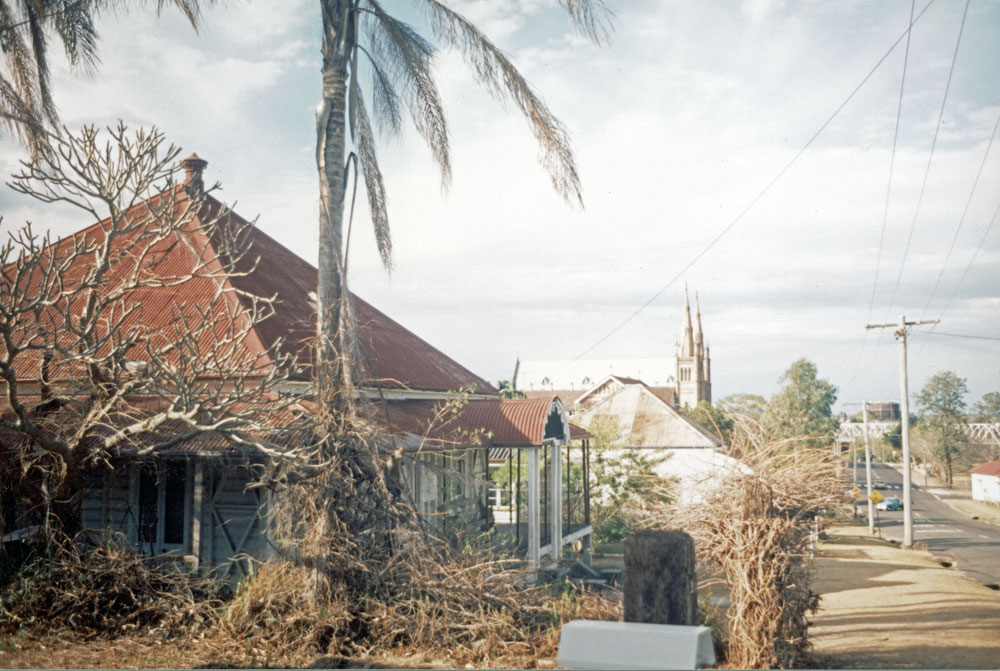 Elizabeth Street from No. 11 towards railway bridge, Woodend, Ipswich, 1991
