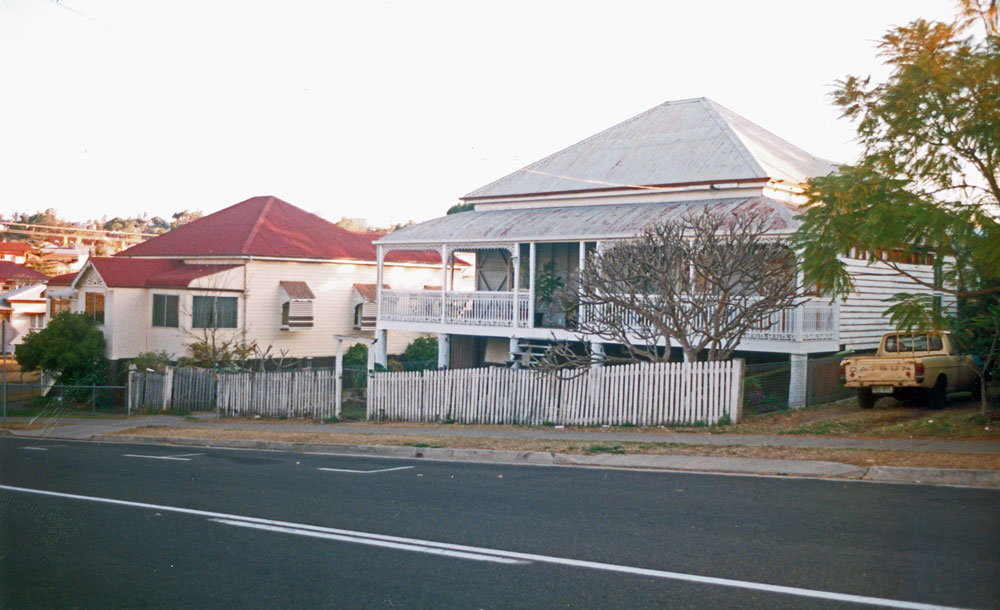 Mary Street, Nos. 9 and 8, Woodend, Ipswich, 1991