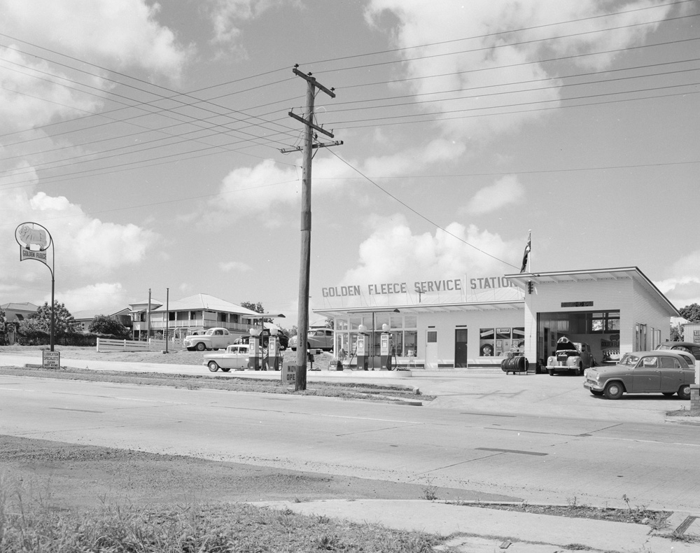 Golden Fleece Service Station, cnr Brisbane Road and Wilson Street, Newtown, Ipswich, 1958