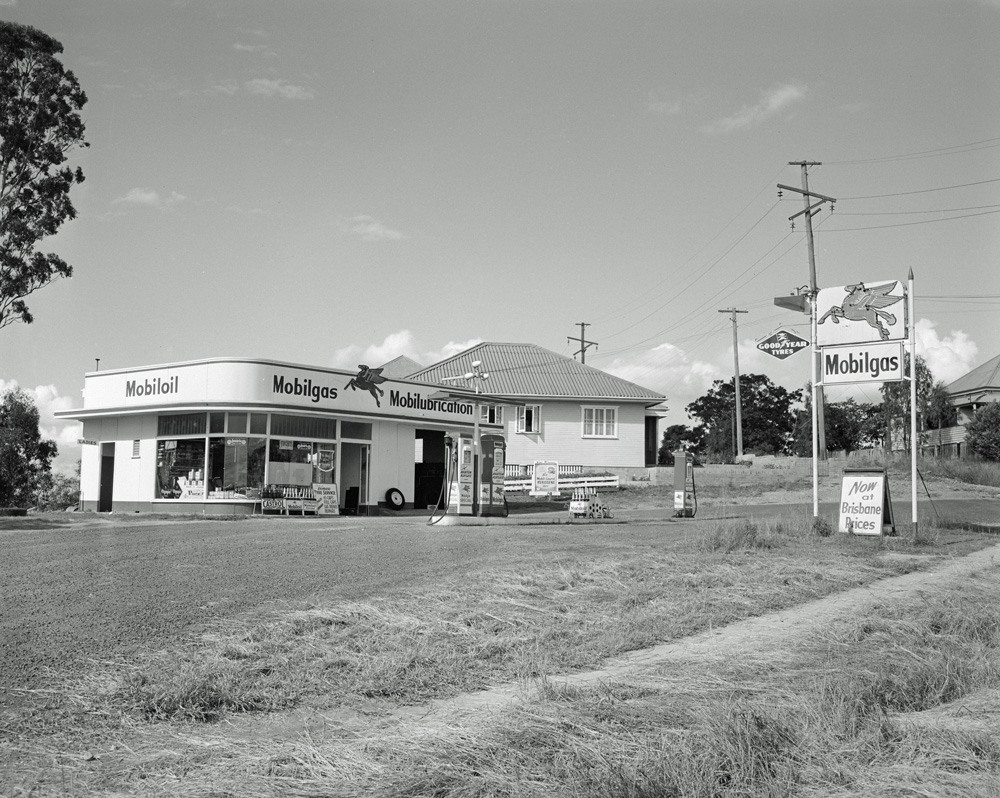 Mobilgas Service Station, corner of Pine Mountain Road and Simpson Street, North Ipswich, 1958
