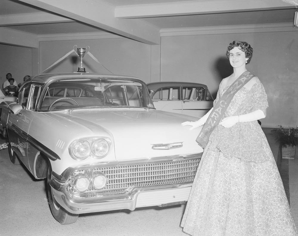 Faulkner Motors Show Room, Miss Mannicarna, Brisbane Street, Ipswich, 1958