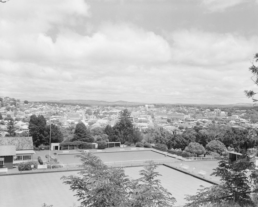 Looking West over Ipswich Bowls Club from Limestone Hill, Ipswich, 1959
