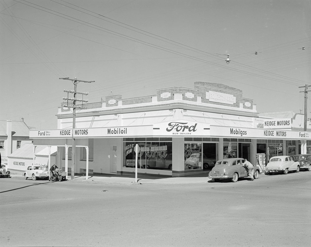 Keidge Motors, corner of Limestone &amp; Nicholas Streets, Ipswich - 1959