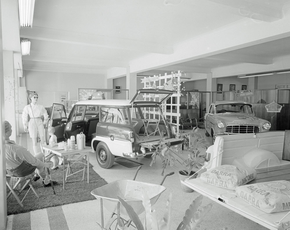 Faulkner Motors showroom, corner of East and South Streets, Ipswich, 1959