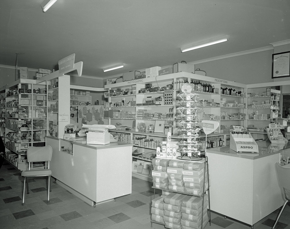 Wyvern House Pharmacy, interior, 27 Ellenborough Street, Ipswich, 1959