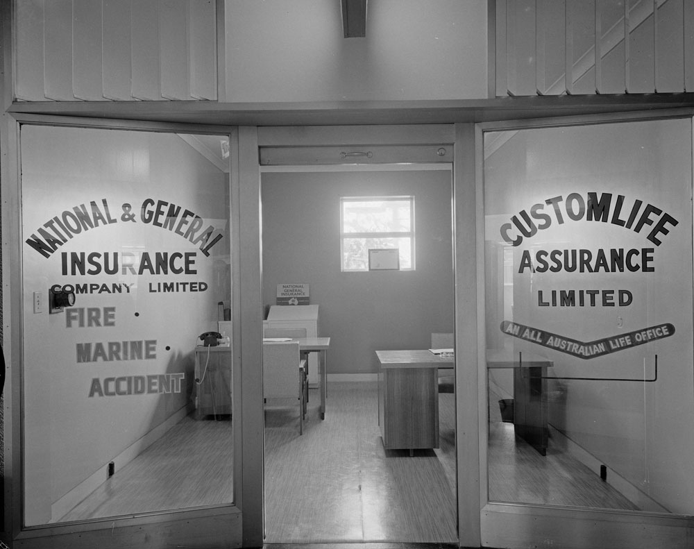 National &amp; General Insurance Company Limited, front door,  Wyvern House, 27 Ellenborough Street, Ipswich, 1960