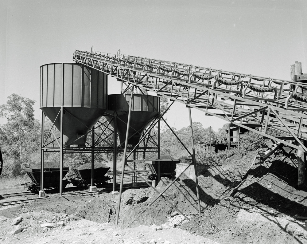 Box Flat Mine Equipment, by Perrin Engineering , Swanbank, Ipswich, 1960