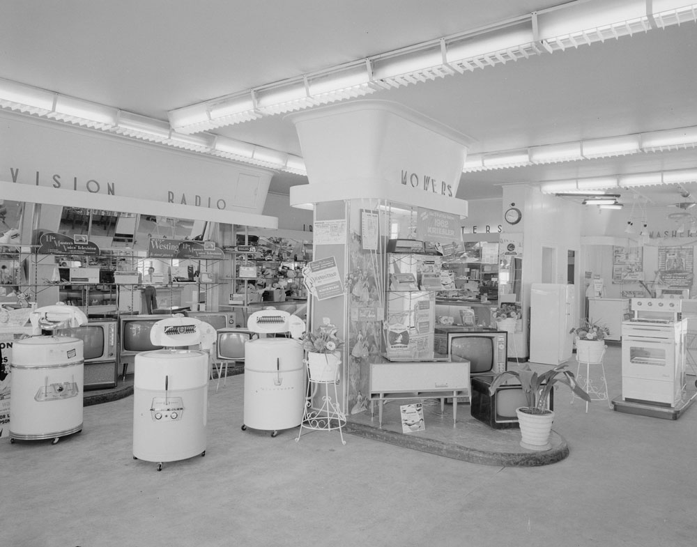 Southern Electric Authority (SEA) showroom, Brisbane St, Ipswich, 1961