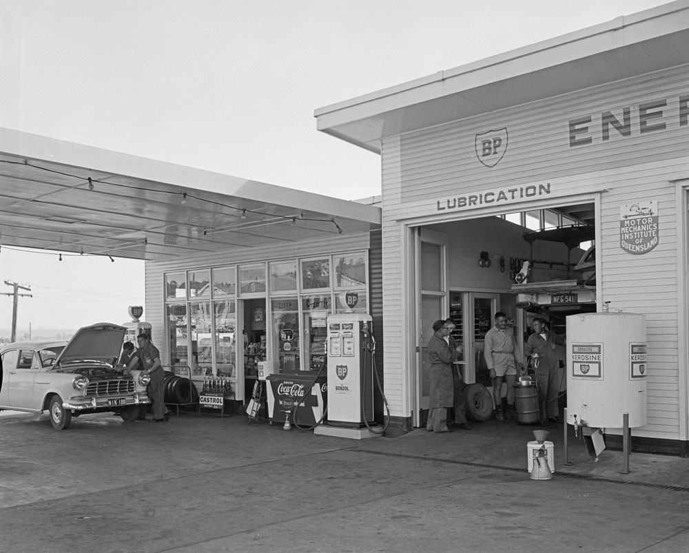 Staff at Eric Townsley's BP Service Station, Brisbane Road, East Ipswich, 1961
