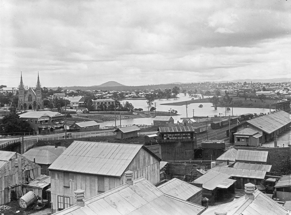 Bremer River in flood, looking over Ipswich Railway yards, Ipswich, January 1927