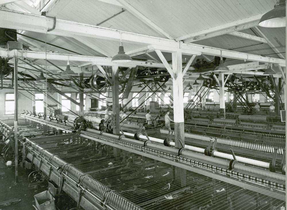 Workers at the spinning frames, Ipswich Woollen Mills, Joyce Street, East Ipswich, 1950s