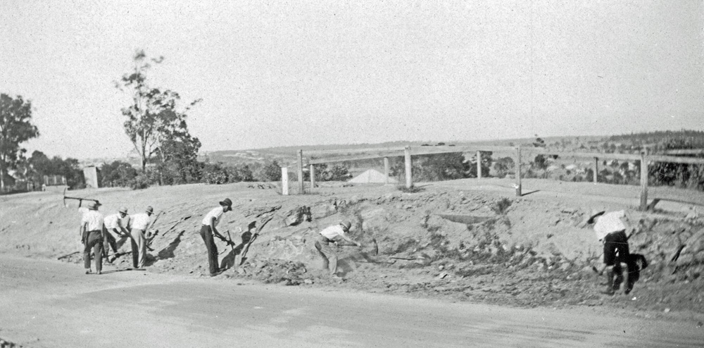 Constructing a cutting on Pine Mountain Road, North Ipswich, during the Depression of the 1930s