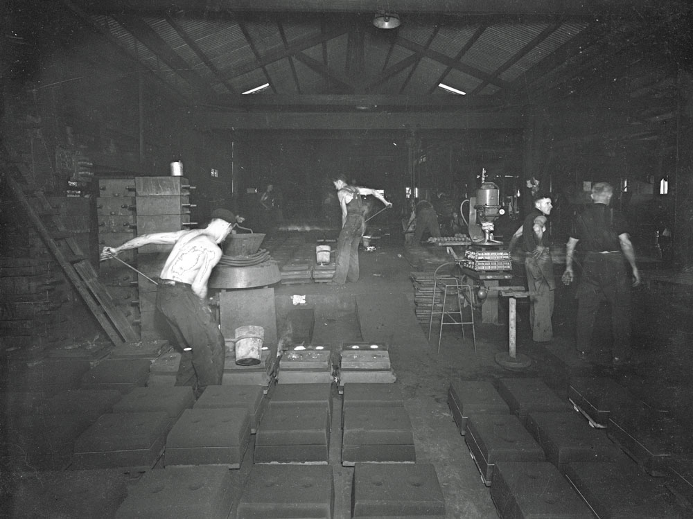 Interior of Scotts Foundry, Wharf Street, Ipswich,1940-1944