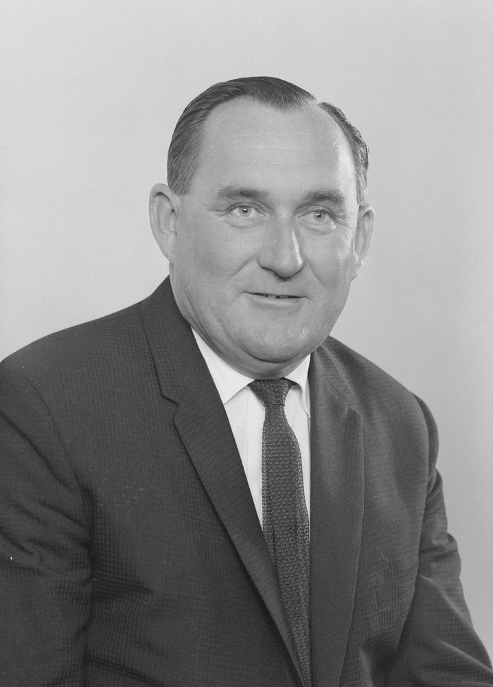 Unidentified sales representative, McKenzie &amp; Jackson, Ipswich, 1963