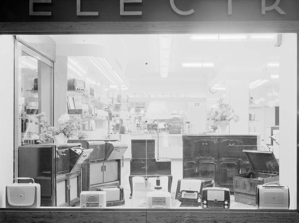 City Electric Light Company showroom, 164 Brisbane Street, Ipswich, 1951