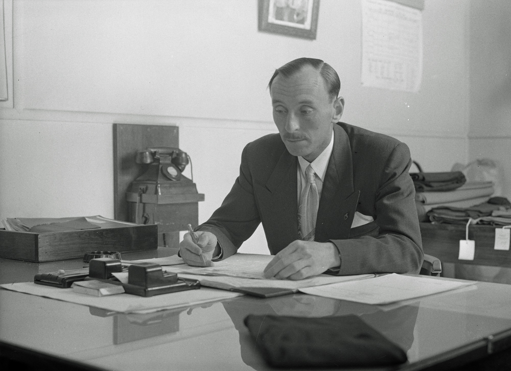 Believed to be the manager of the Ipswich Woollen Co. Ltd., East Ipswich, 1956