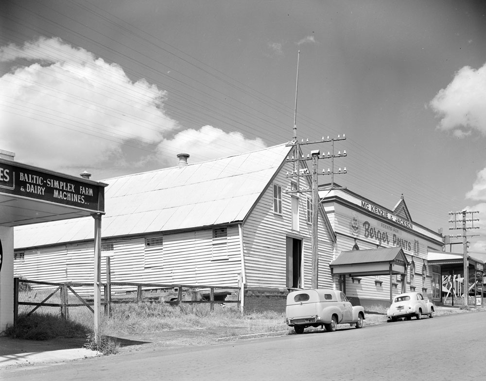 McKenzie and Jackson, corner of East and Limestone Streets, Ipswich, 1956