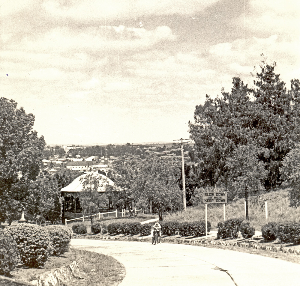 Queens Park, Ipswich, Band rotunda, c.1940s