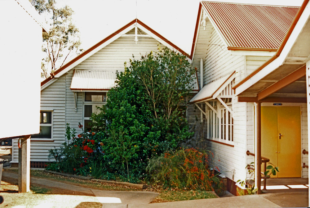 Ipswich West State School buildings, 12 Omar Street, West Ipswich, 1991