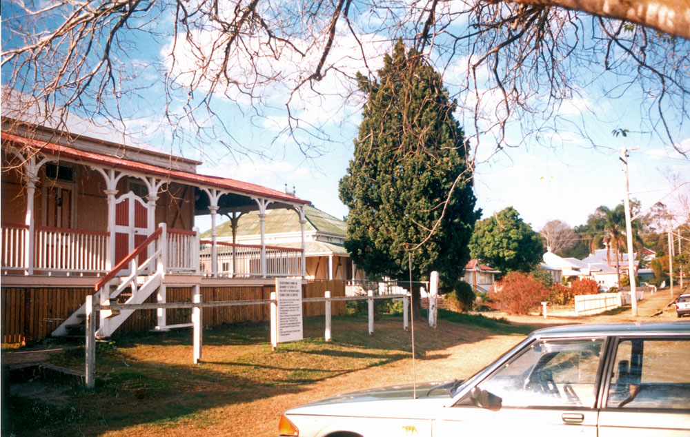 Park Street streetscape from  No 19, Ipswich, 1991