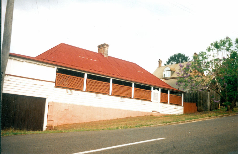 Mona Lodge, Nos. 88 Nicholas Street, Ipswich, 1991