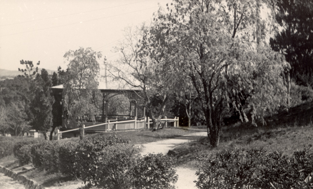 Queens Park, Ipswich, Band Rotunda, c.1940s