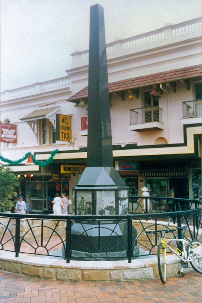 Obelisk, Ipswich Mall, Nicholas Street, Ipswich, 1991