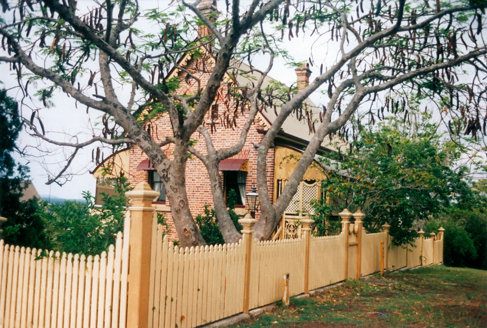 Chestnuts, 90 Nicholas Street, Ipswich, 1991