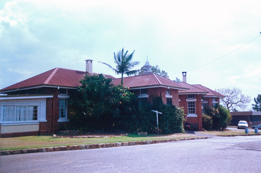 Grace Hotel at old Challinor Centre, [2015 USQ Campus], 117 Warwick Road, Ipswich, 1992