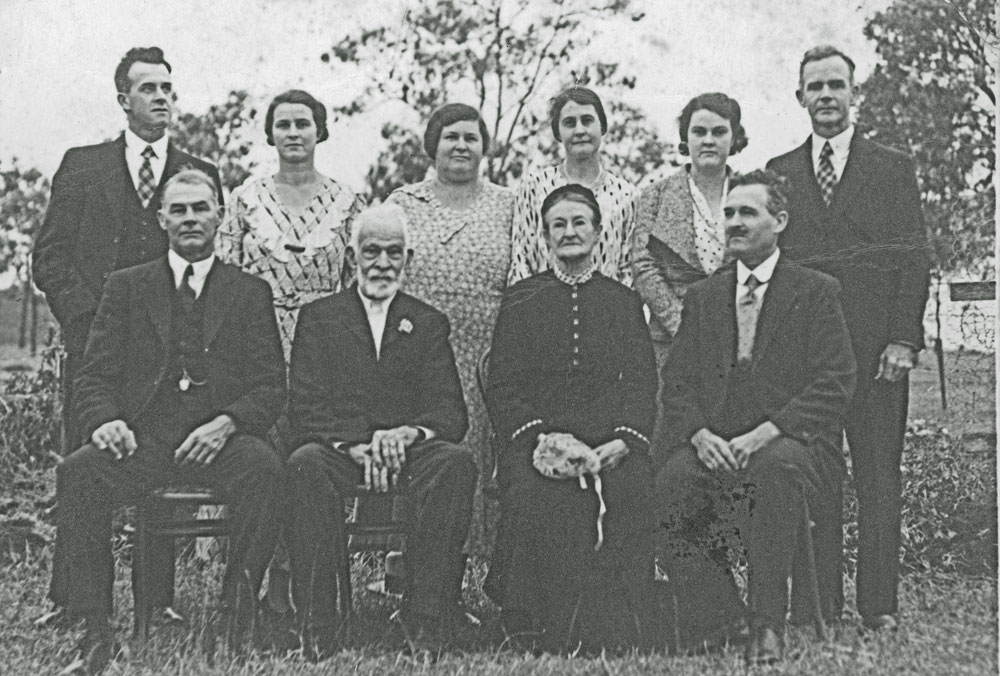 Golden Wedding anniversary of William and Mary Ann Wildey, Ipswich, 1935