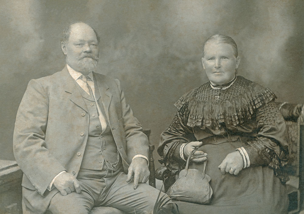 William and Margaret Dobbie (nee Collier), mine owner of Ipswich, n d