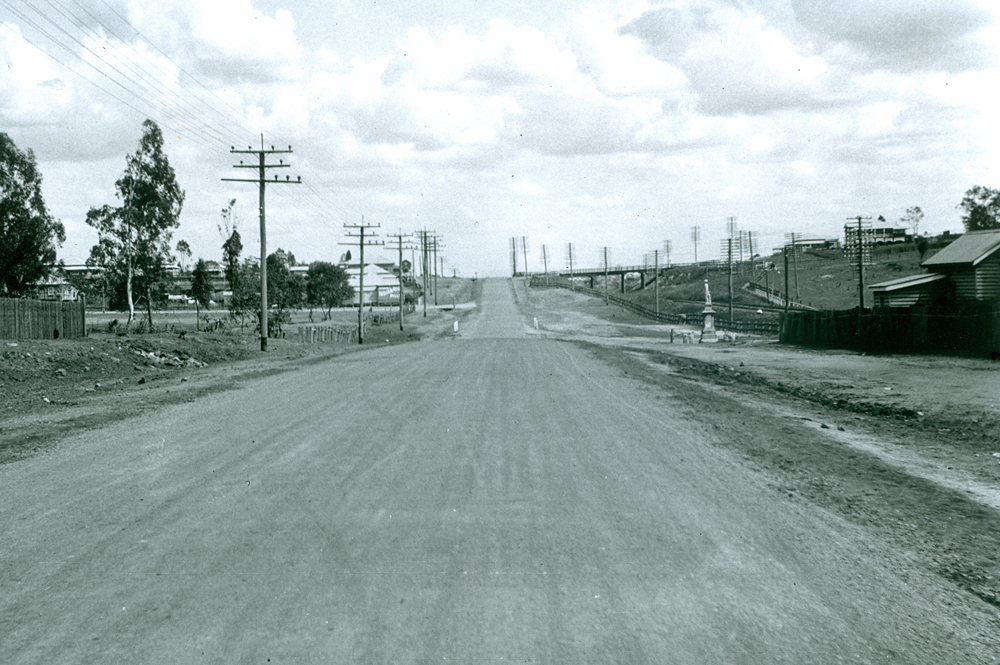 Memorial on gravel road near Ebbw Vale Railway Station, Ebbw Vale, Ipswich, 1926